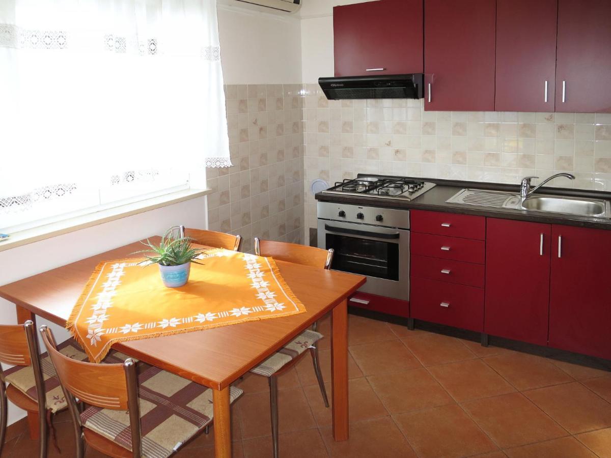 Apartment Elsa - Lbn108 By Interhome Ravni Bagian luar foto